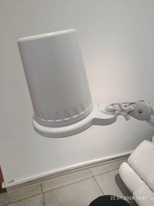 Продам вытяжку для педикюра