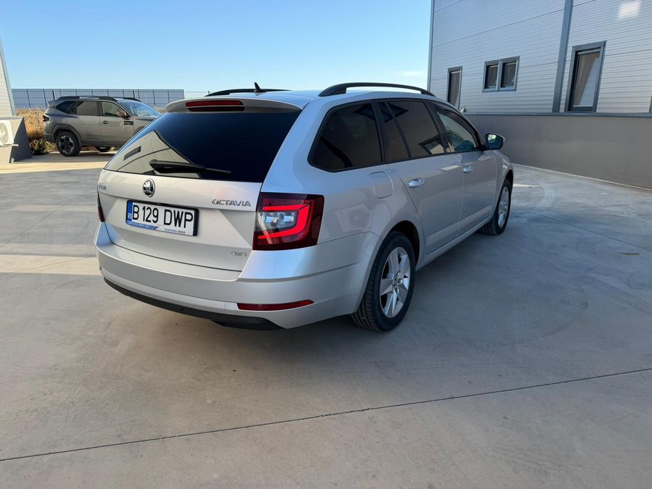 SKODA Octavia 2018 — imagine 4