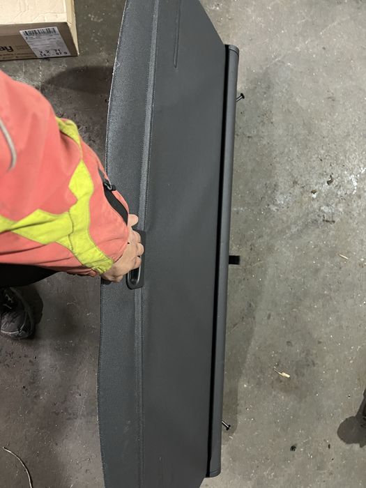 Щора багажник бмв х3 е83 ( shtora bagajnik bmw x3 e83 )