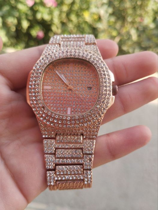 Ayollar qõl soati .ROSSIYA mahsuloti .Taqilmagan qoraymaydi .