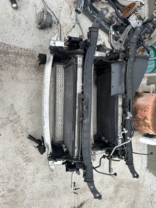 Челен удар Audi A7 3.0TDI 4G C7 маска греда радиатори очиларка ауди а7