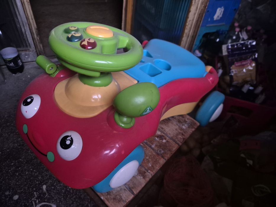 Mașinuța impins  copii 2 ani