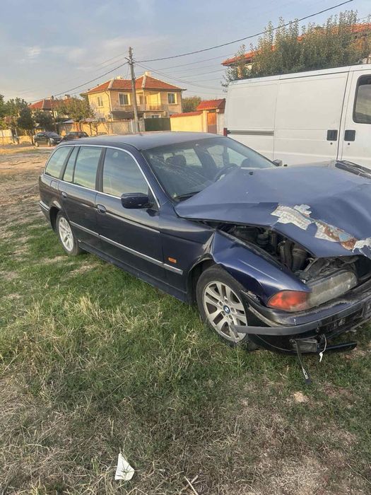 Продавам на части или цяло BMW 525 тдс