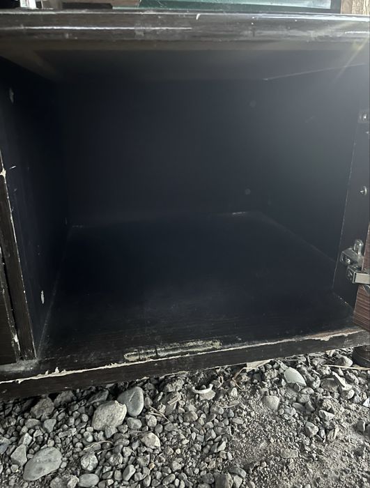 Продам тумбу для телевизора/подставку