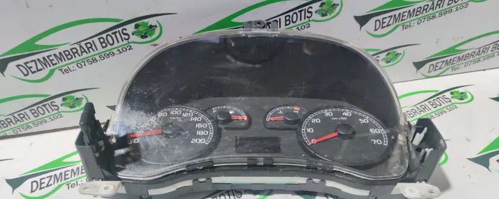 Ceasuri bord 46833368 4 90271 Fiat Punto 2005 1.2 MT (80 hp)