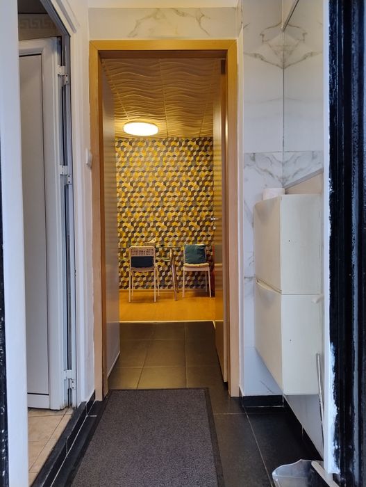 Нощувки 30€за 2ма  до метро Вардар