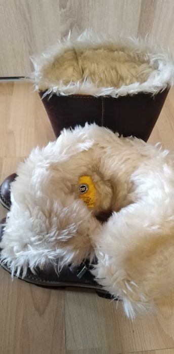 Зимни ботуши и боти - естествена кожа