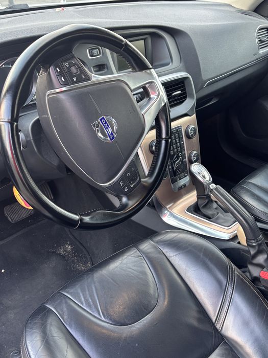 volvo v40 cross country Automat