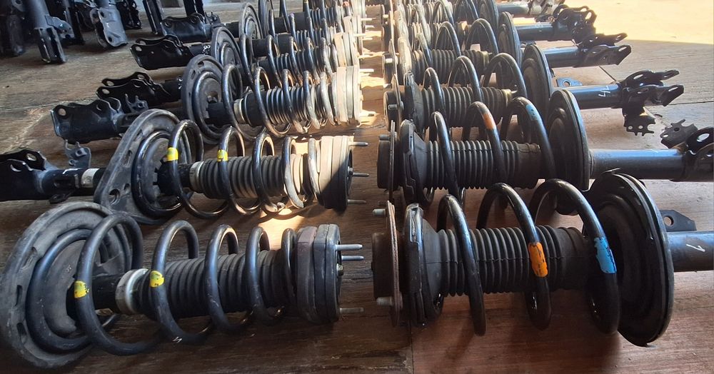 Амортизаторы камри 50 55