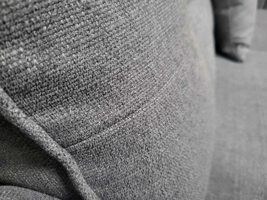 Сив диван от плат с функция сън