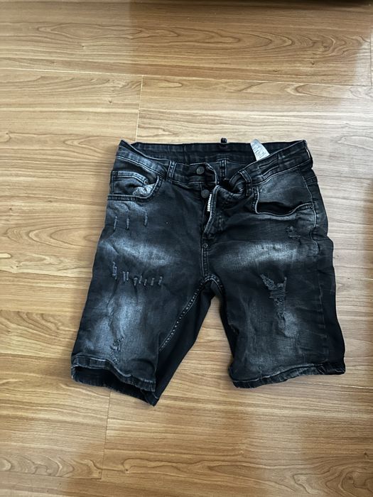 Къси дънкови панталони