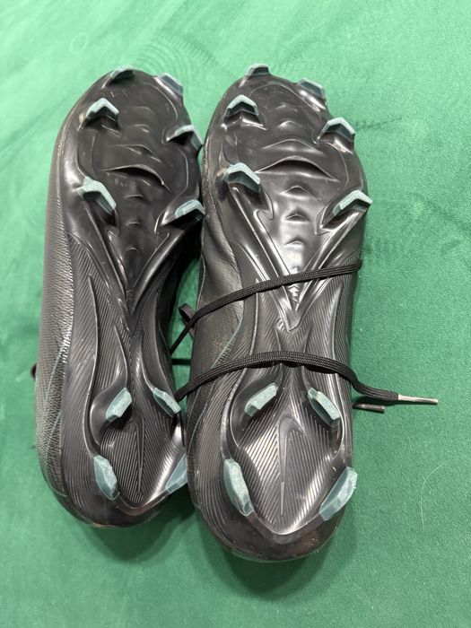 Ghete crampoane nike