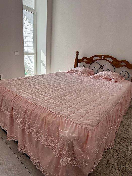 Продается кровать в отличном состоянии