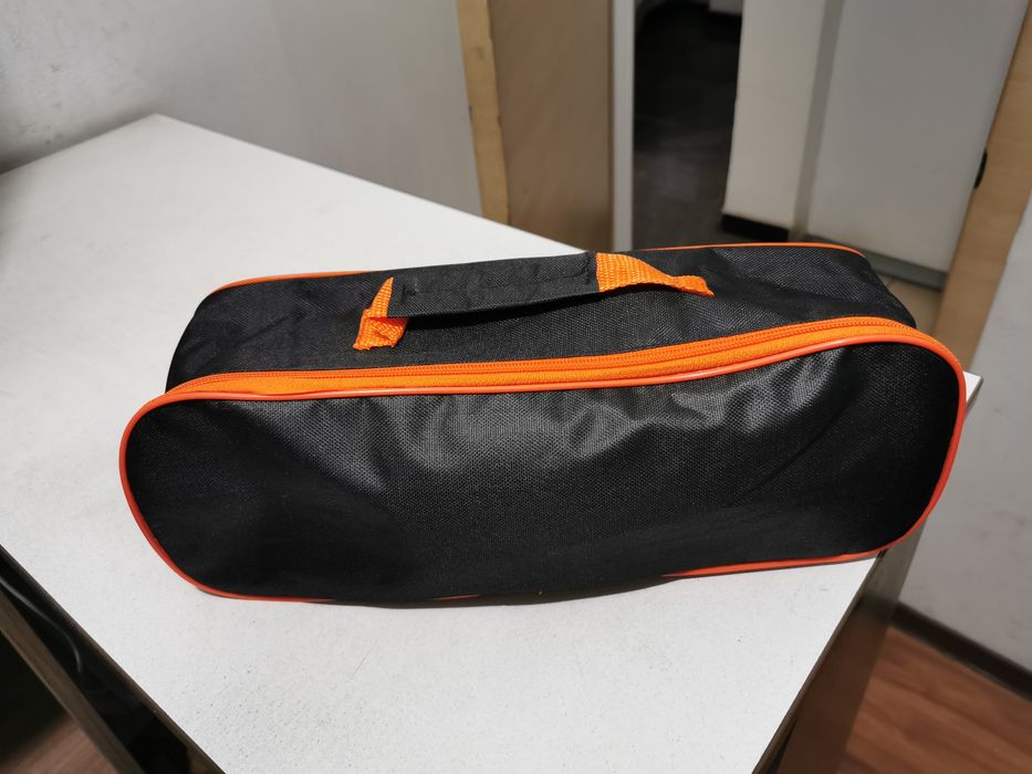 Пыльюсос для автомабил