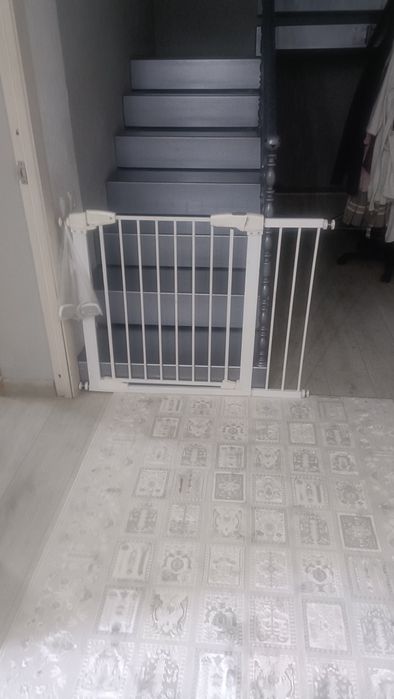 Продам бордюр для лестницы