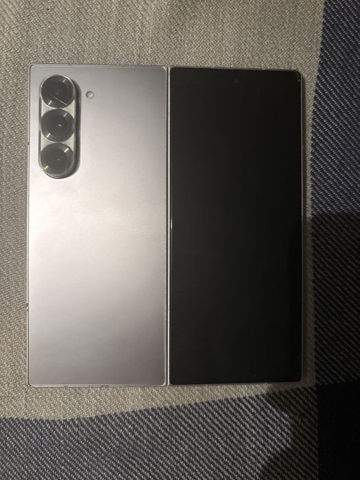 Продам самсунг z fold 6