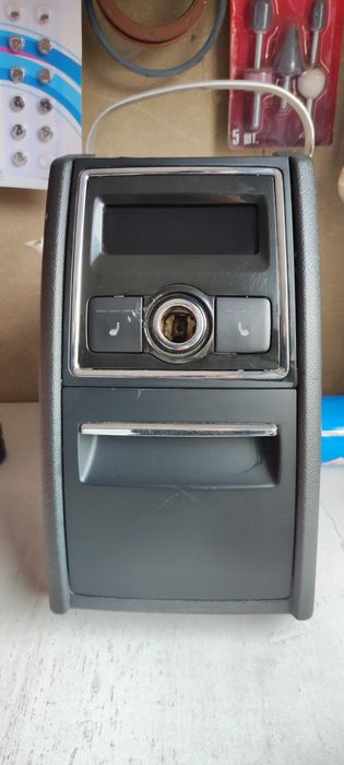 Продам заднюю панель