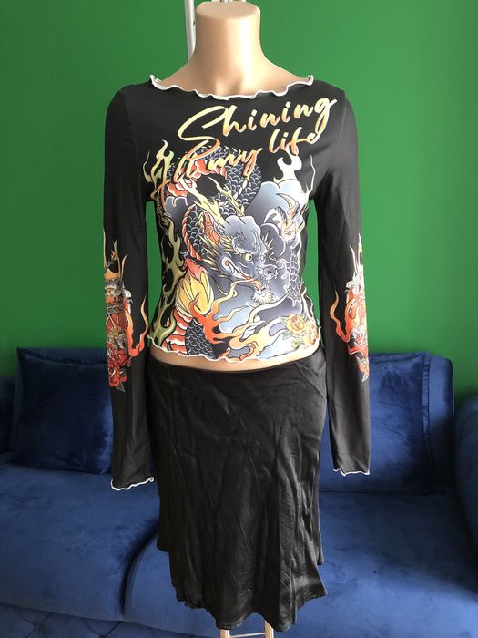 Bluza Shein, print dragon, noua