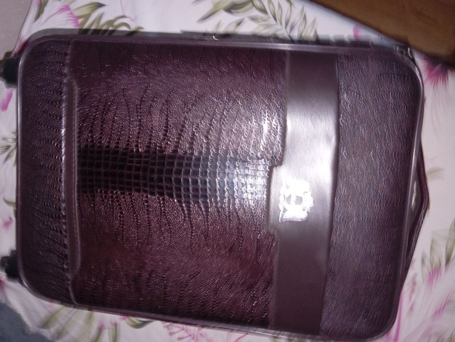 Чемодан для вещей