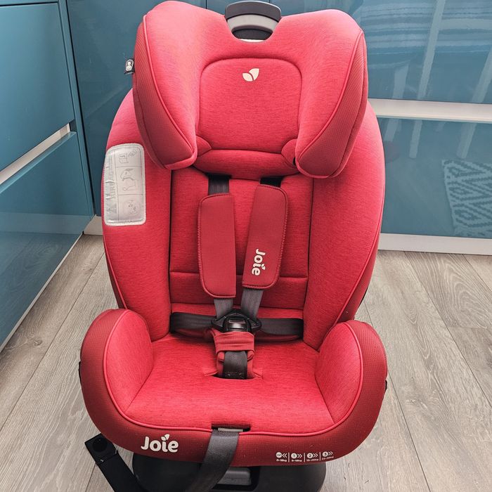 Scaun auto isofix 0-36 kg joie cu poziție de somn