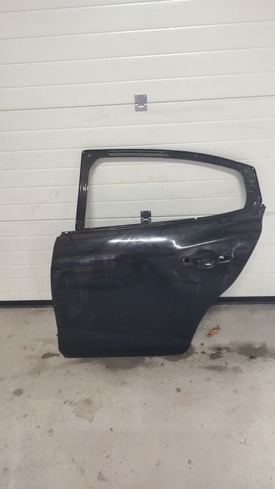 Ușa stânga spate Logan 3