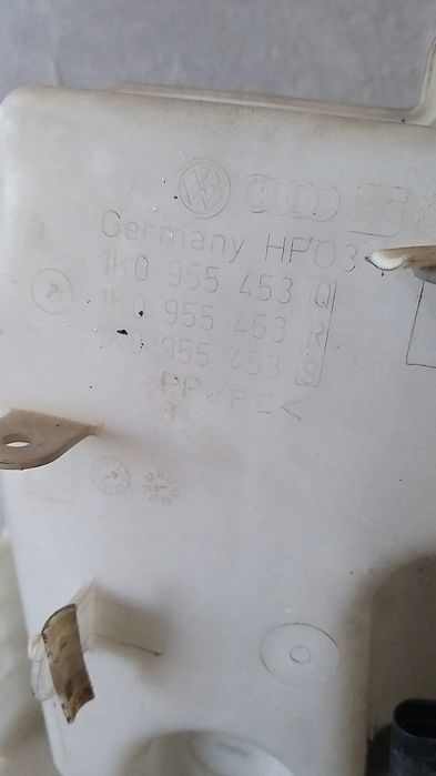 Vas lichid parbriz vw golf 5 1k 1k0955453