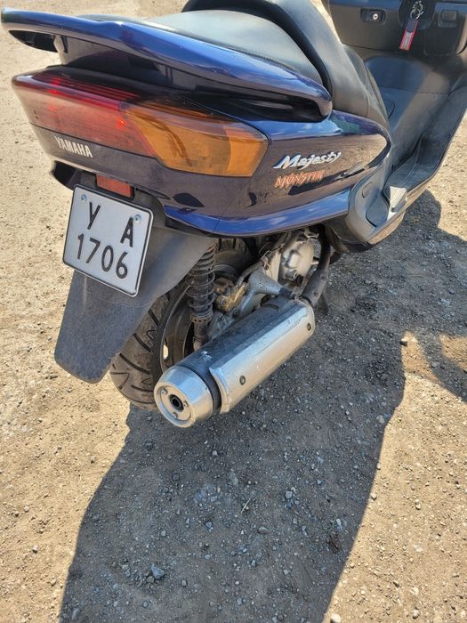 Ямаха маджести 250