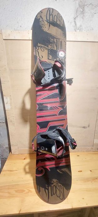 Доска для сноуборда Rossignol с креплениями в комплекте