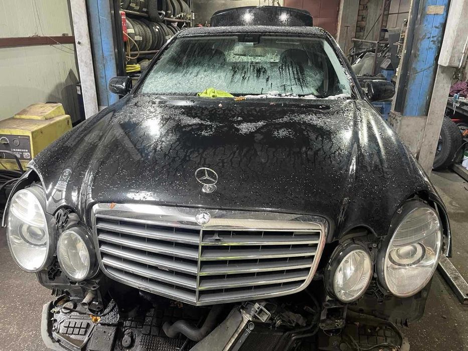 Мерцедес-Бенц E220 - Mercedes-Benz E220 2.2CDI W211 Facelift на части
