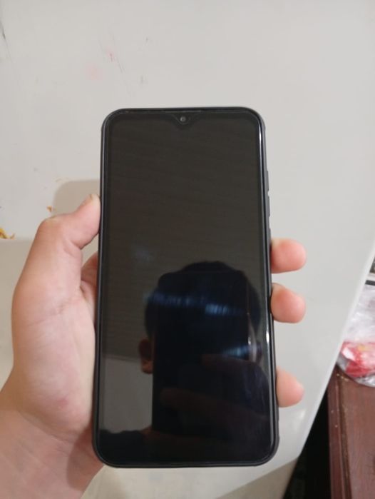 Б/у телефон сатылады