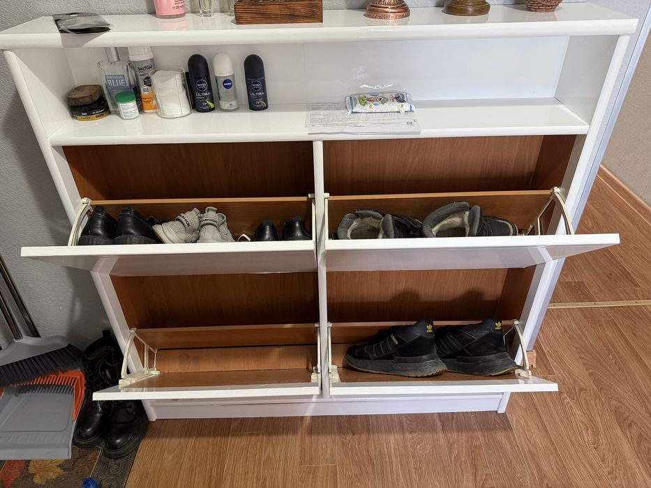 Обувница в хорошем состоянии