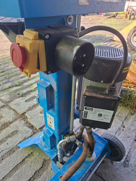 Despicator de lemne Trifazic 400V 6 T sau monofazic 230V