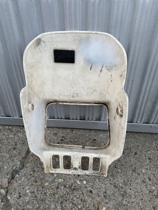 Маска за фар Suzuki DR600