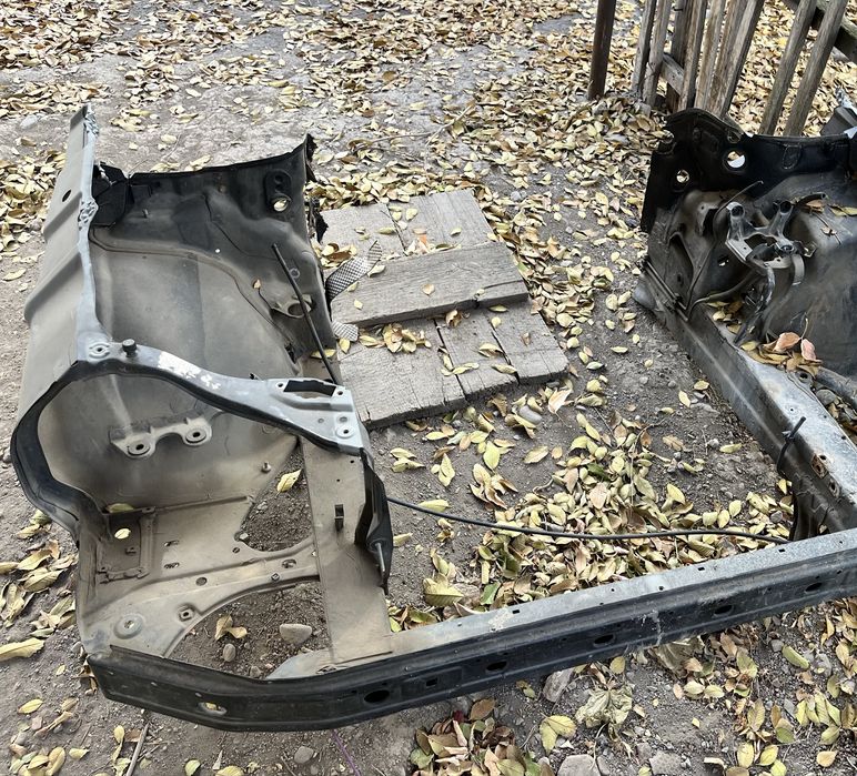 Запчасти мерседес