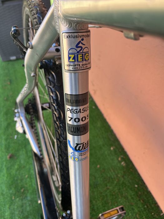 Като Нов Алуминиев Велосипед PEGASUS 28цола 8х3 Внос Германия