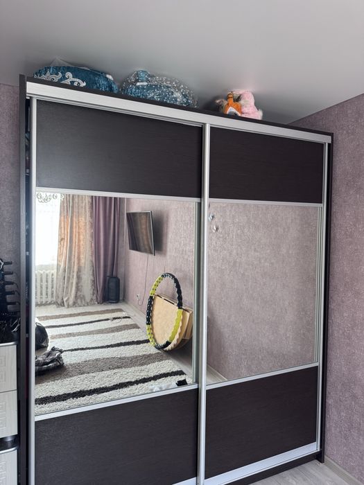 Шкаф срочно в отличном сост