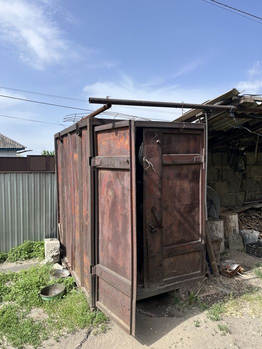 Продам контейнер 3х тонник