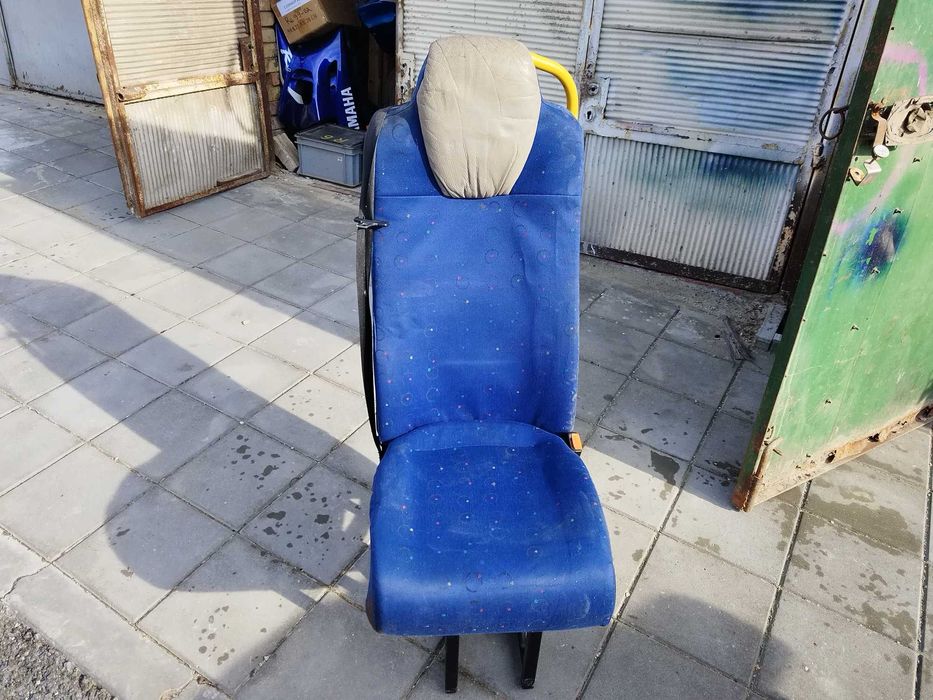 Седалки за микробус