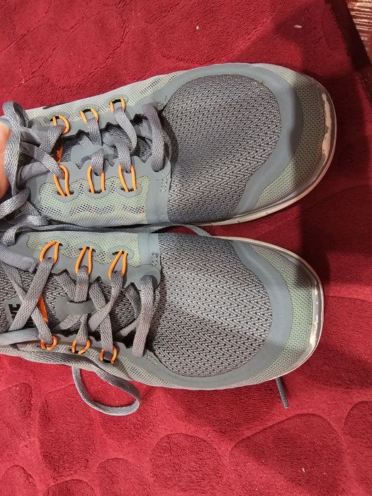 Запазени маратонки Nike