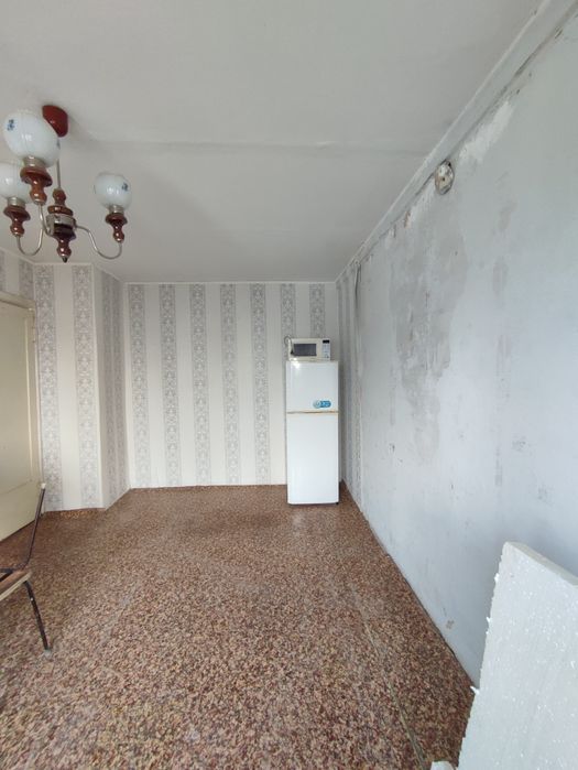 Продам 3 кв по Ломоносова