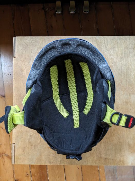 Детска каска ски и сноуборд UVEX 4-5 г.