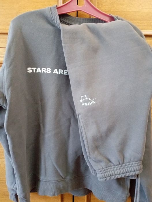 Продам вещи на девочек подростков