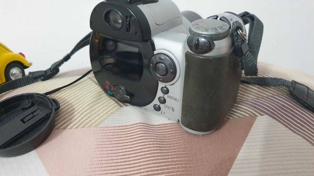 Konica Minolta DiMAGE Z3  - комплект