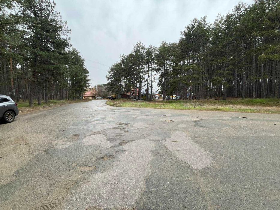 УПИ с ток – отлична локация срещу Полицейската школа, гр. Казанлък