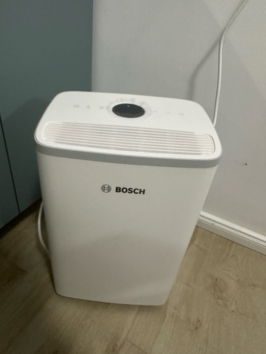 Dezumidificator aer BOSCH DRY2000