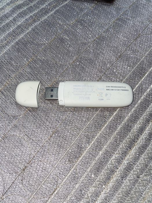 Продам USB-модем Beeline ZTE MF190