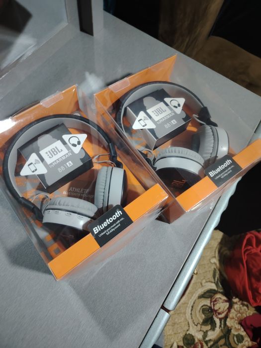 JBL bulutus 100 min  so'm dan yangi