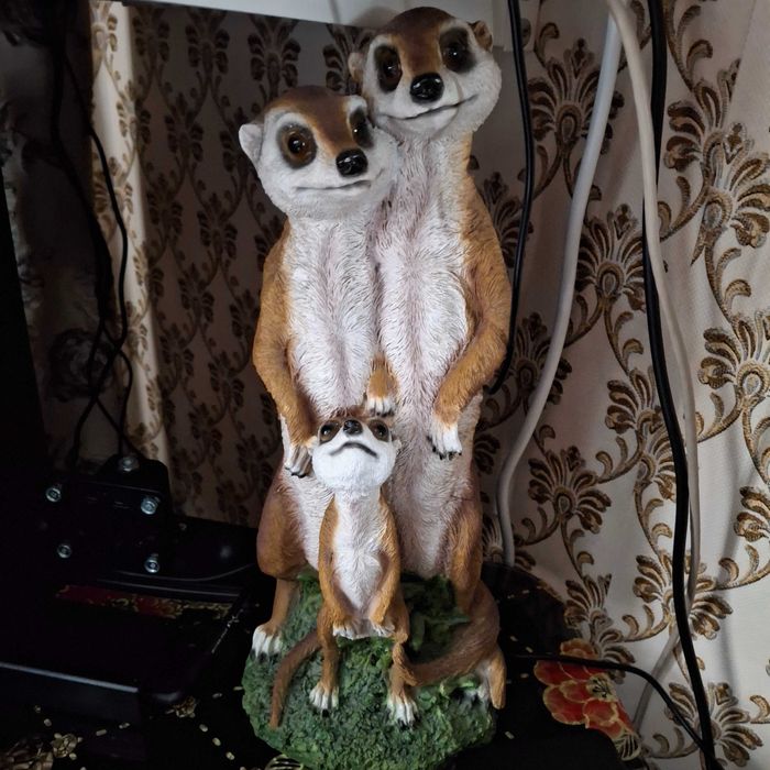 два утюга разной марки