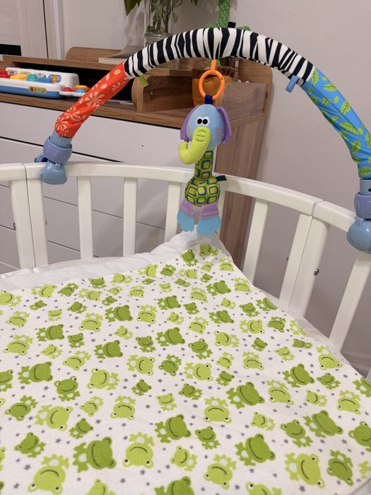 Манеж, детская кроватка