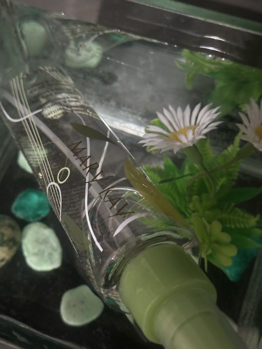 Mery kay firmaning arginal Bambuk atiri